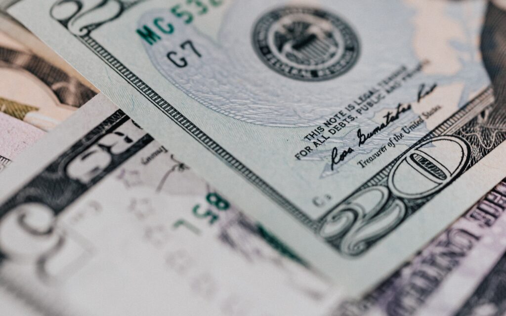 Hawaii Minimum Wage Rate Change C2 Essentials, Inc
